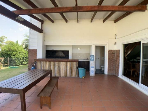 Imagen 10 de 13 de Venta Terreno De 1600m2 En Colinas De Carrasco