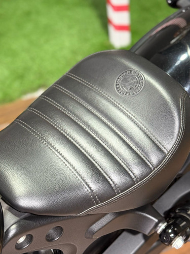 Indian 1200 Scout Bobber 2024
