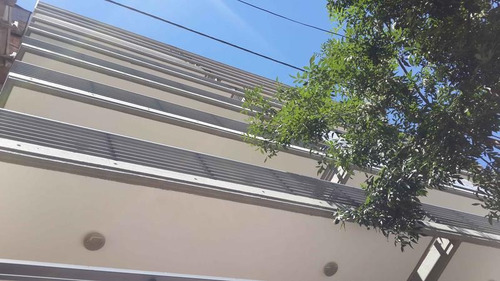 Imagen 4 de 23 de Edificio - Flores Norte