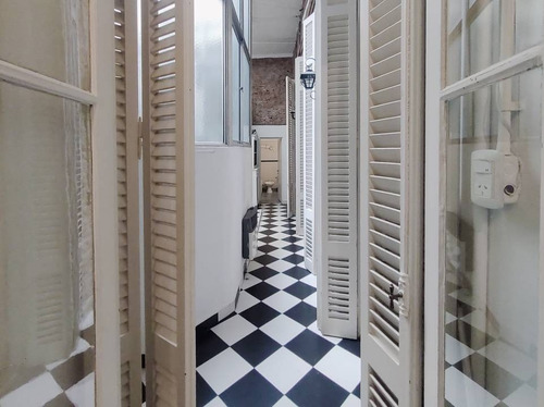 Imagen 6 de 30 de Venta De Ph 4 Ambientes Con Patio En Recoleta
