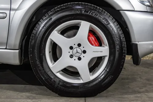 Mercedes-Benz ML 5.5 Amg