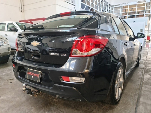 Chevrolet Cruze 1.8 Ltz Mt 5 P