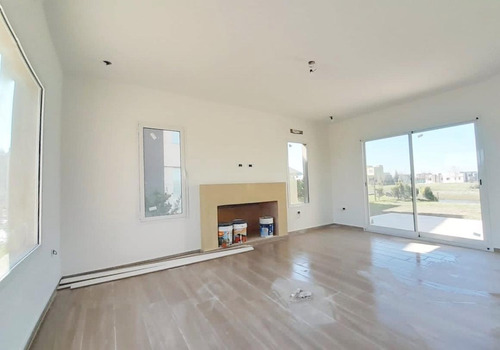 Imagen 10 de 23 de Casa En Venta En El Canton Barrio Norte Lote A Laguna