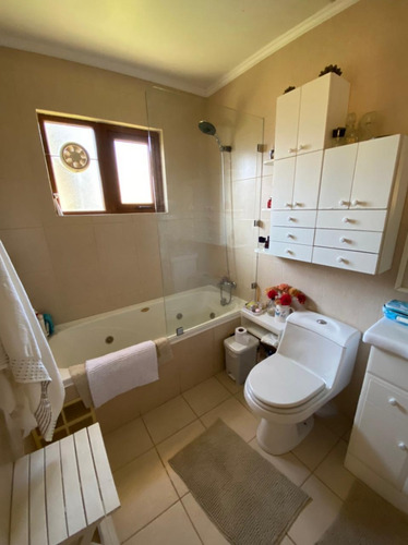 Casa Con Cocina Remodelada En Los Notros De Curiñanco