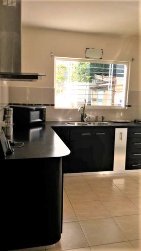 Imagen 8 de 14 de Townhouse Colinas De Carrizal Sector La Perita