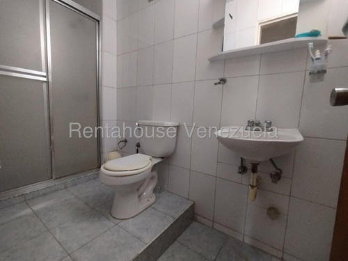 Apartamento En Venta Urb. Base Aragua Piso Bajo 25-23980 Df