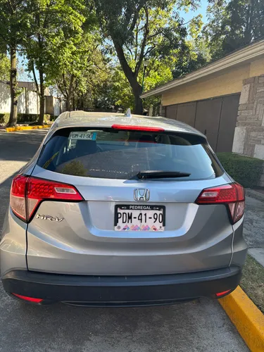 Honda HR-V 1.8 Uniq At Cvt