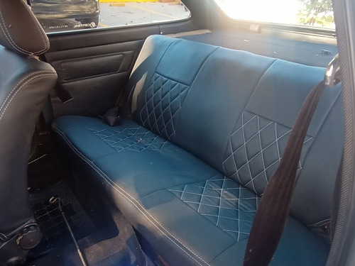 Imagem 8 de 11 de Volkswagen Gol Cl 1.6 A Álcool