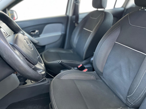 Renault Logan Expr 16 M