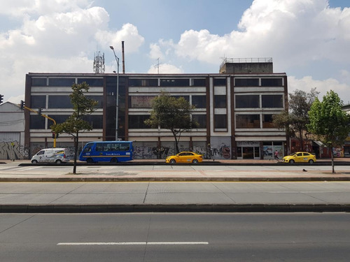 Imagen 1 de 17 de Edificio En Venta En Bogotá Pensilvania. Cod 2237593