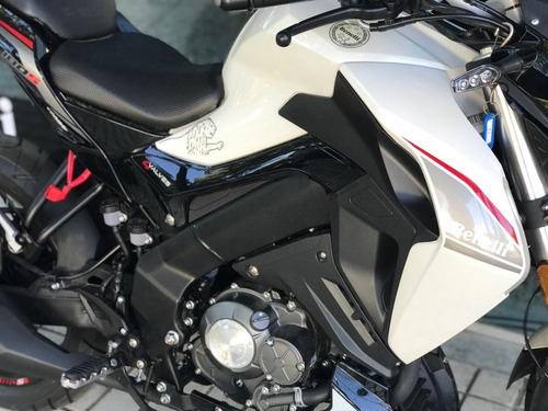 Imagen 5 de 8 de Benelli 180 S 2022, El Mejor Precio!! La Mejor Naked
