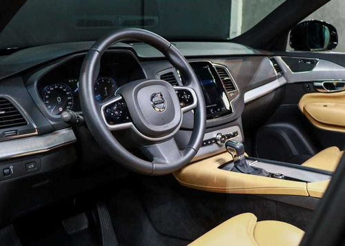Imagem 8 de 15 de Volvo Xc90 T6 Momentum 2.0 Turbo