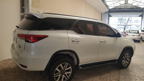 Toyota Sw4 2.8 Srx 177cv 4x4 7as At 2016