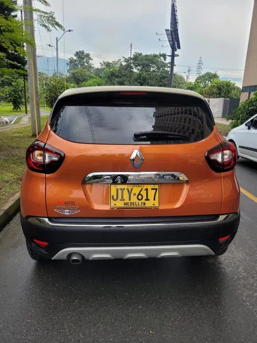 Renault Captur 2.0 Intens Automática