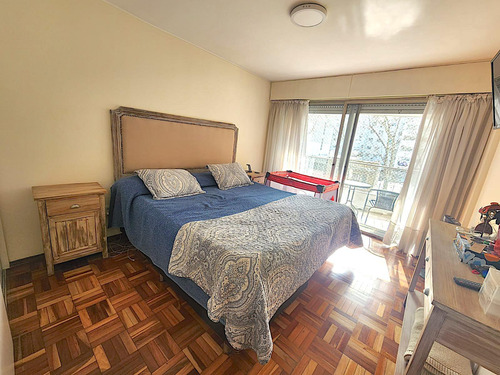 Departamento En Venta 3 Dormitorios Calefaccion Garaje Pocitos