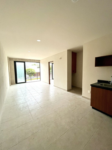 Departamento Para Estrenar Con Roof Garden En Av Nader Cancun