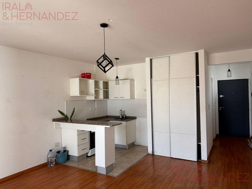 Alquiler Departamento Con Cochera Cubierta Fija En Almagro