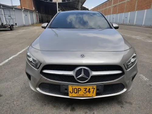 Mercedes Benz A 200 1.4cc At Aa 4x2