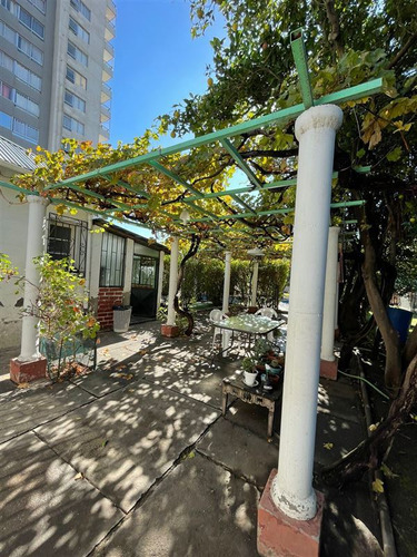 Casa En Venta De 4 Dorm. 1000 Mts2 Terreno En San Miguel