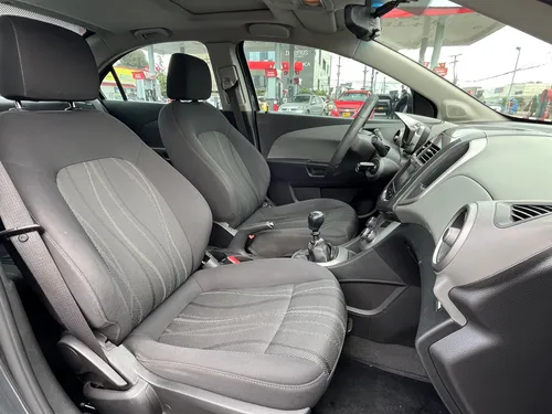 Chevrolet Sonic 1.6 Lt 4 p