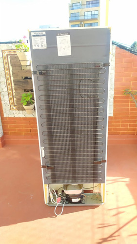 Heladera Electrolux Blanca Beige (Usado)