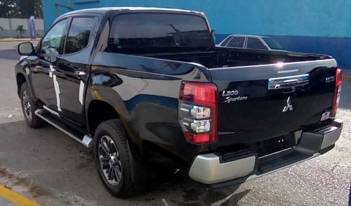 Imagen 6 de 10 de Mitsubishi L200 Sportero