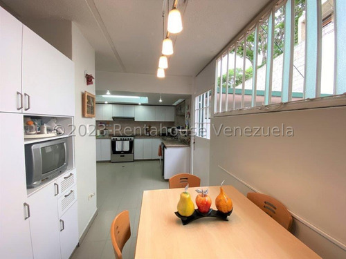 Ana Torres. Casa En Venta 249447 En El Cafetal