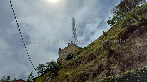 Exclusiva Empresa En El Area De Telecomunicaciones, Con Torre A 2006 Mts De Altura En Un Terreno De 870m2, En El Junquito, Urb Alto Irapa,  Mls#24-20005  