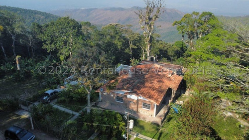 Francisco Rojas Norscia Rentahouse 24-22389 Vende Magnifica Casa En Agua Viva Terepaima, Con 3 Habitaciones Y 5 Banos, Rodeado De Areas Verdes En Pleno Clima De Montanas, Ideal Para El Retiro, Llama!