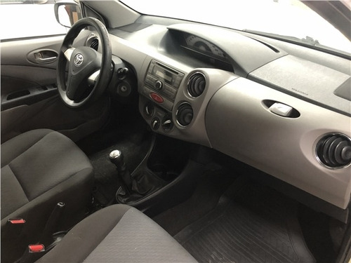 Toyota Etios 1.5 Xls 16v Flex 4p Manual