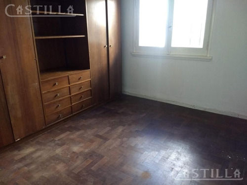 Venta Ph 2 Dormitorios - Beccar-vias/rolon Con Renta