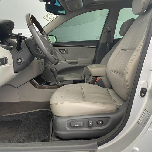 Imagem 9 de 13 de Hyundai Azera 3.3 V6 2009