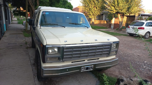 Ford F-100 3.9D Lujo