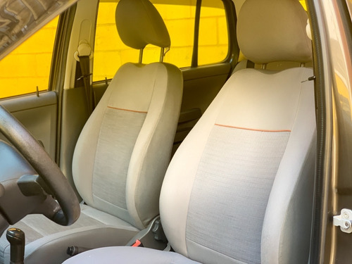 Volkswagen Fox 1.6 Completo Unico Dono Metro Vila Prudente