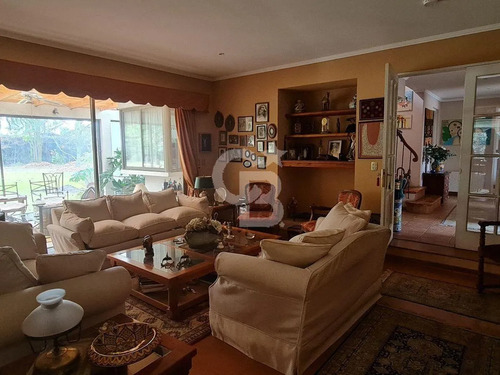 Espectacular Casa Venta/gran Quincho C. De Tango Cbg