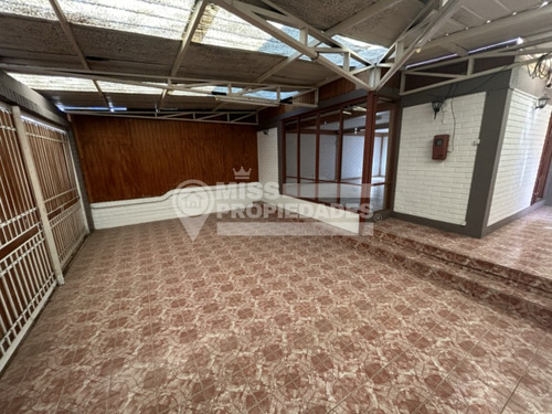 Se Vende Casa En Villa Panorama, Sector Norte