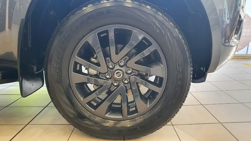 Imagen 7 de 9 de Nissan Frontier X-gear Plus 4x4 At