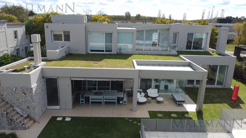 Casa En Venta En Estancias Golf Con Gran Vista | Mallmann Propiedades