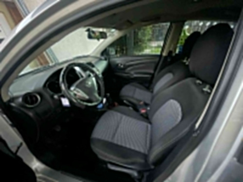 Nissan Versa 1.6 Sense