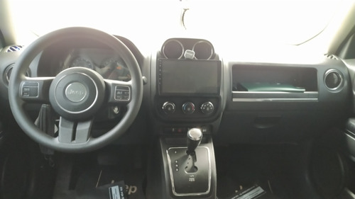 Imagen 10 de 14 de Jeep Patriot 2015