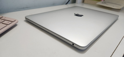 Laptop Macbook New Pro A1708