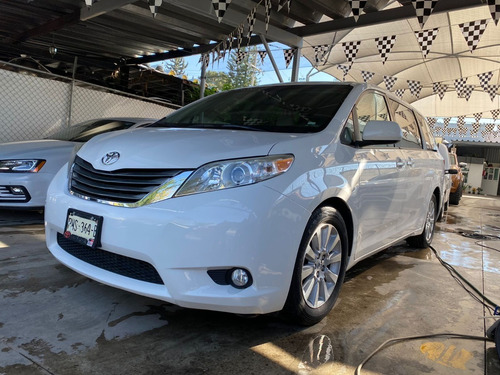 Imagen 1 de 9 de Toyota Sienna