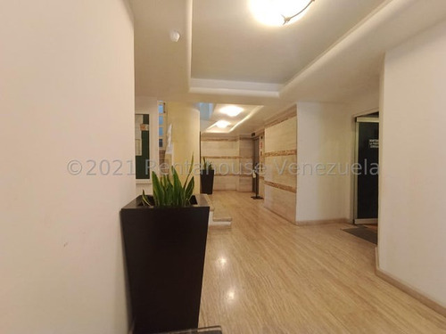 Penthouse Venta 339 Mts Con Espectacular Vista ,con Cocina Equipada Trigaleña Valencia Carabobo Leida Falc{on Lf 25-3099