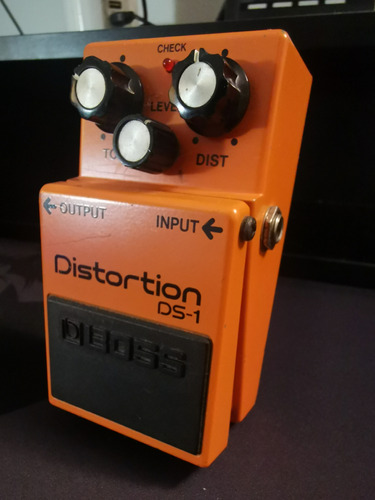 Boss Distortion Ds-1 - Pedal De Efecto 