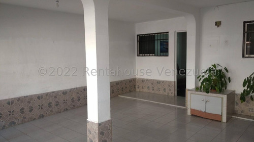 Imagen 4 de 30 de Gustavo Zavala Rentahouse 22-20307