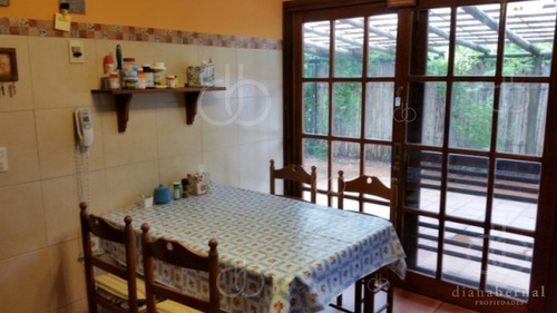 Imagen 11 de 30 de Cabaña Con Un Total De 6 Dormitorios.- Ref: 53745