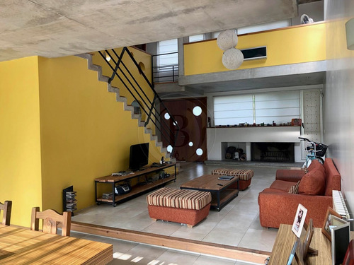 Bustamante Prop Casa Venta 10644 Castelar