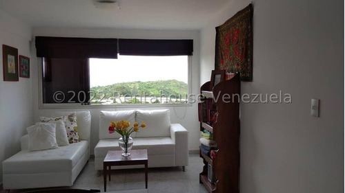 Me 23-15930 Alquiler Apartamento Miravila