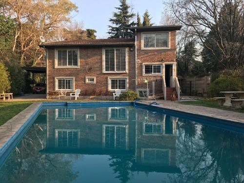 Imagen 19 de 26 de Venta Casa 4 Amb. C/ Pileta, Quincho Parque Leloir Ituzaingo