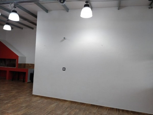 Imagen 11 de 11 de Local Mas Salón